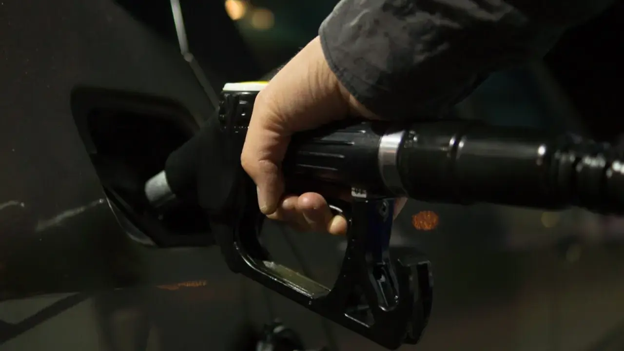 LPG vs Propan-Butan: Co tankujesz zimą, a co latem?