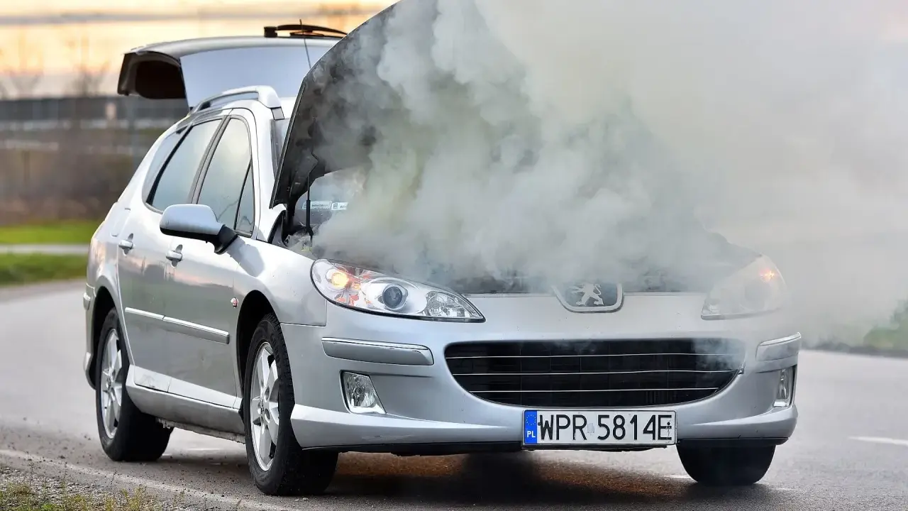 Rozbiegany diesel: Jak bezpiecznie zgasić i ocalić silnik?
