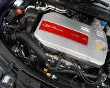 Silnik Alfa Romeo 1.9 JTD 16v, czysty i zadbany, gotowy do pracy.