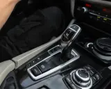 Jak zmieniać biegi w dieslu? Poradnik oszczędnej i trwałej jazdy.