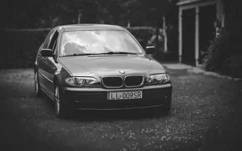 Ile Pali BMW E46 2.0 Benzyna? R4 vs R6, LPG i Sekrety Oszczędności