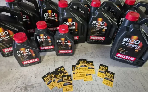 Motul 5W30 60L: Twój warsztat może zyskać! Poznaj sekrety beczki
