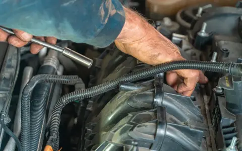 Diesel nie pali? Montaż zaworu zwrotnego: Gdzie i jak?