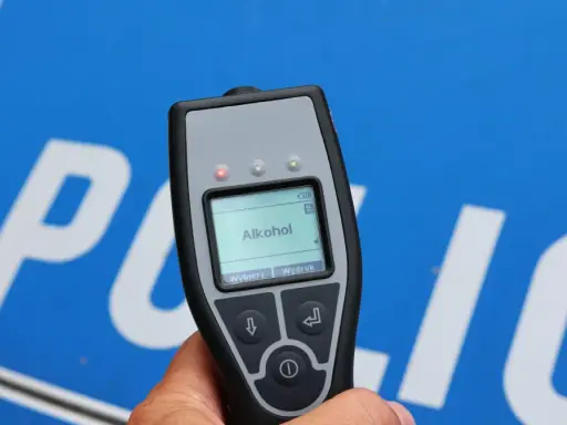 Promile w Polsce: Ile możesz wypić? Alkomat prawdę Ci powie