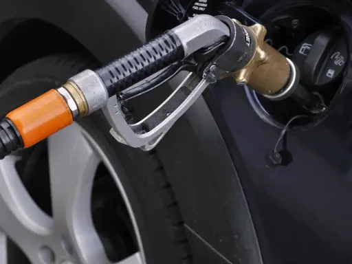 Homologacja butli LPG: Ile lat? Legalizacja, koszty, kary