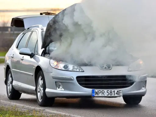 Rozbiegany diesel: Jak bezpiecznie zgasić i ocalić silnik?