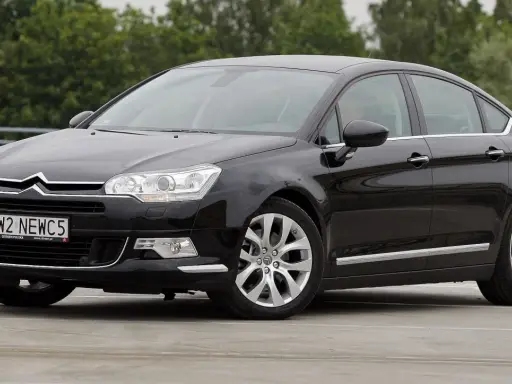 Citroen C5 III LPG: Jaki silnik? Wybierz mądrze, uniknij awarii!