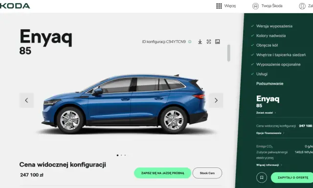 Niebieski Skoda Enyaq 85 na stronie konfiguratora. Cena widocznej konfiguracji to 247 100 zł.