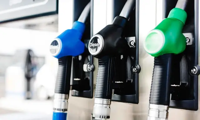 Diesel czy benzyna: Który przyspiesza lepiej? Prawda o dynamice