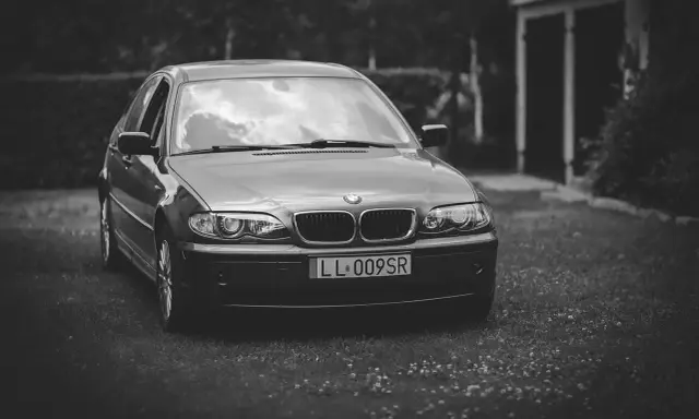 Ile Pali BMW E46 2.0 Benzyna? R4 vs R6, LPG i Sekrety Oszczędności
