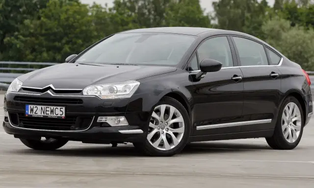 Citroen C5 III LPG: Jaki silnik? Wybierz mądrze, uniknij awarii!
