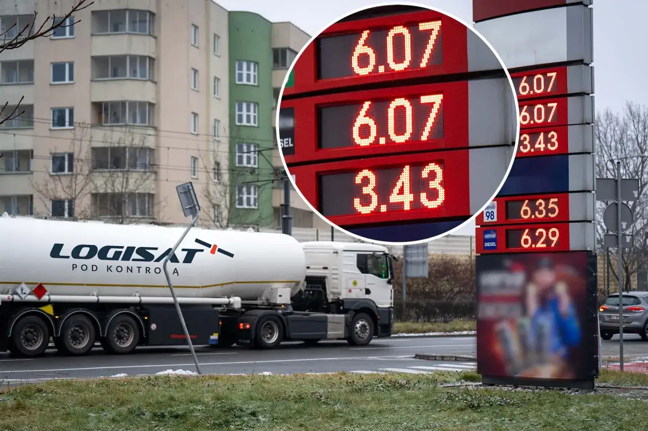 Ciężarówka tankująca diesel na stacji