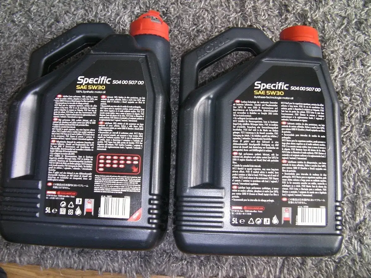 Jak rozpoznać podróbkę oleju Motul etykieta QR kod